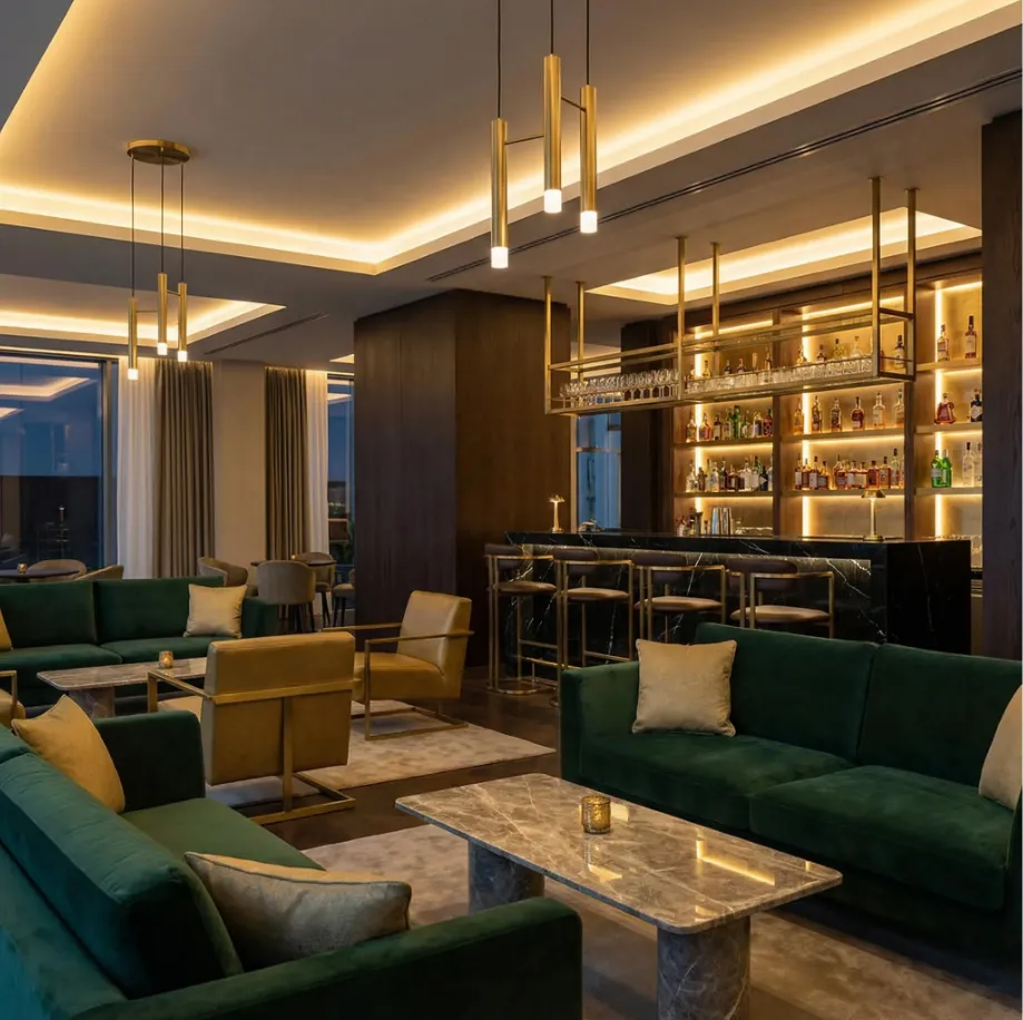 강남쩜오 라운지 - 세련된 대기 공간과 바 인테리어